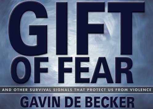 Gavin De Becker, Gavin De Becker, Gavin de Becker: The Gift of Fear (unabridged audio CD) (AudiobookFormat, 2000, Recorded Books LLC)