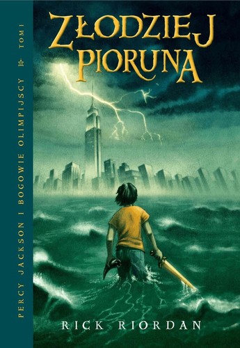 Rick Riordan: Percy Jackson i bogowie olimpijscy. Złodziej pioruna (Paperback, Polish language, 2010, Galeria Książki)